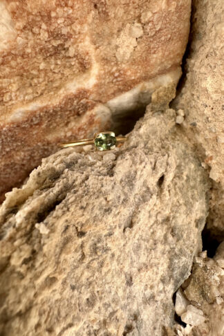 Olive Sapphire Gold Ring