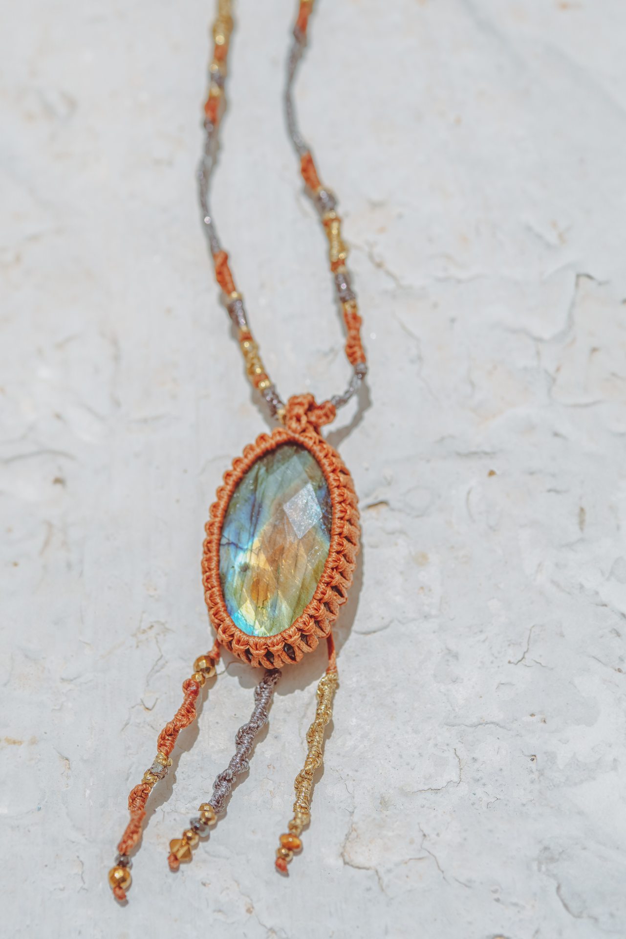 Labradorite Boho macrame Necklace