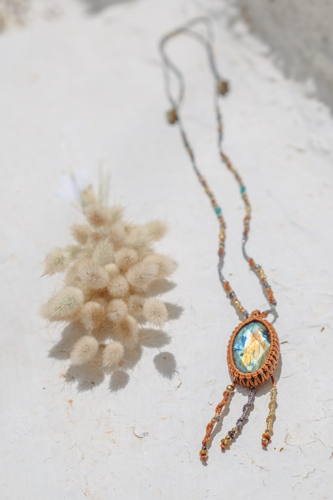 Labradorite Boho macrame Necklace - Image 2