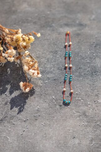 Colorful necklace with pearls and blue howlite