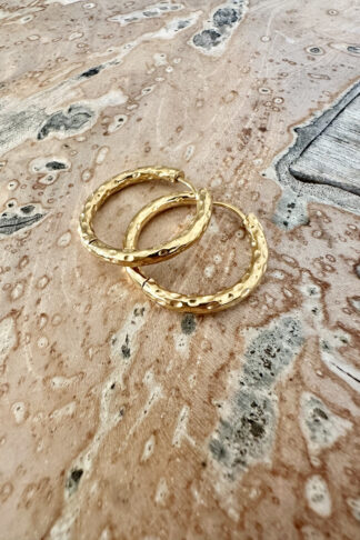 Medium Hoops